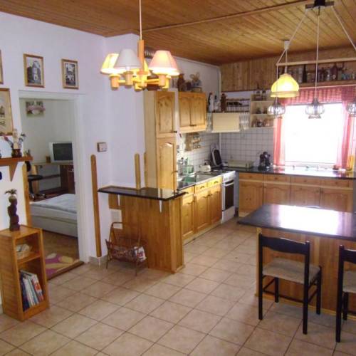 Rekreační dům (jako celek) pro 8 os. v přízemí celý Dům