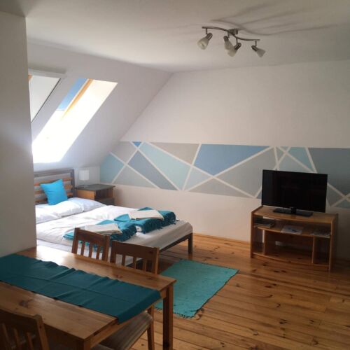 Apartman s klimatizací pro 3 os. s 1 ložnicí v podkroví