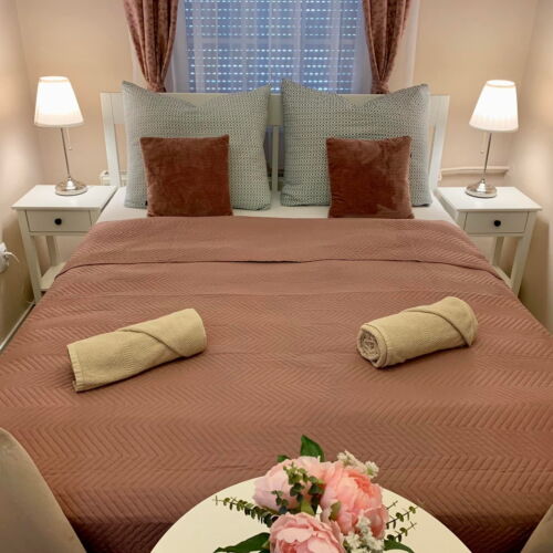 Camera dubla standard la etaj