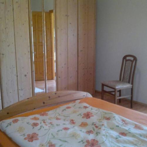 Apartament la etaj cu aer condiționat cu 3 camere pentru 5 pers.