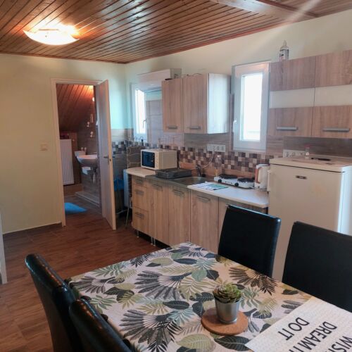 Rodinný Apartman s balkónem pro 4 os. se 2 ložnicemi