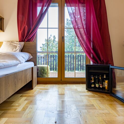 Apartament 5-osobowy Standard z łazienką z 2 pomieszczeniami sypialnianymi