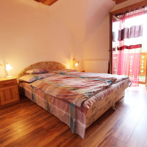 Mountain View Double Room air Conditioned (extra bed available)