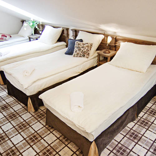 Pokój 4-osobowy z łazienką tV z płaskim ekranem