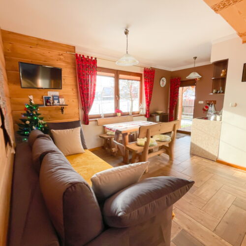 Apartament 6-osobowy z dostępem do ogrodu z aneksem kuchennym z 3 pomieszczeniami sypialnianymi