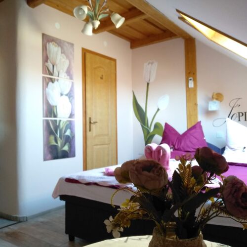 Mansard Lux Twin Room