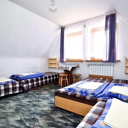 Pokój 4-osobowy Standard ze wspólną łazienką