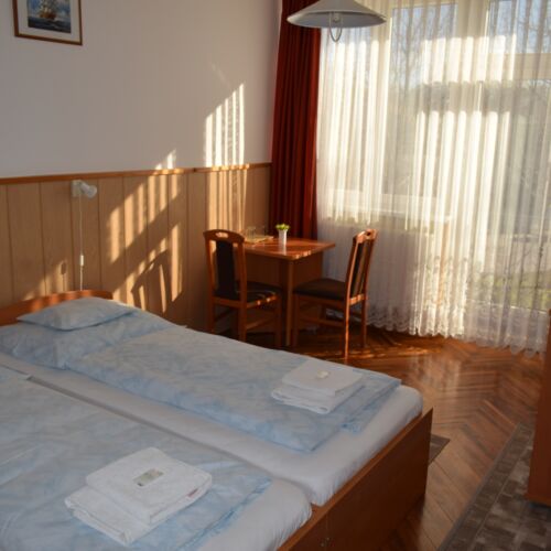 Pokój 2-osobowy na piętrze z prysznicem