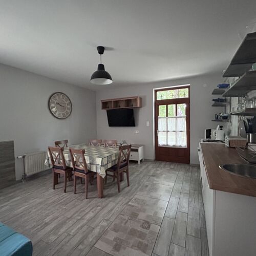 Apartament 5-osobowy na parterze Family z 2 pomieszczeniami sypialnianymi (możliwa dostawka)