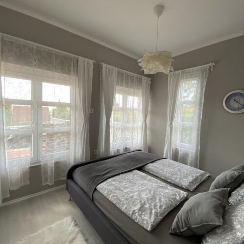 Familie 2-Zimmer-Apartment für 4 Personen mit Panorama auf den See