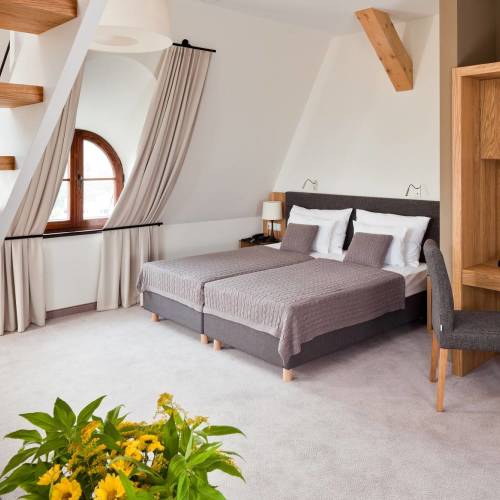 Junior Zweibettzimmer mit Badezimmer