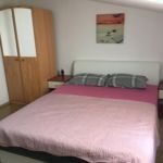 Air Conditioned Double Room with Shared Kitchen