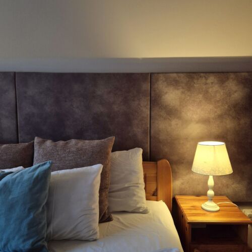 Upstairs 1-Room Family Apartment for 2 Persons