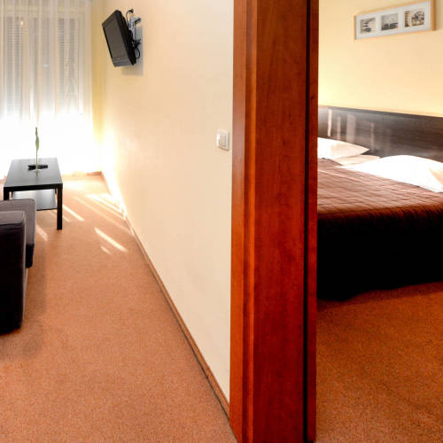 Apartament 3-osobowy Przyjazny podróżom rodzinnym z wanną z 2 pomieszczeniami sypialnianymi