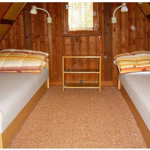 Roubenka (jako celek) pro 6 os. s výhledem do zahrady celý Dům