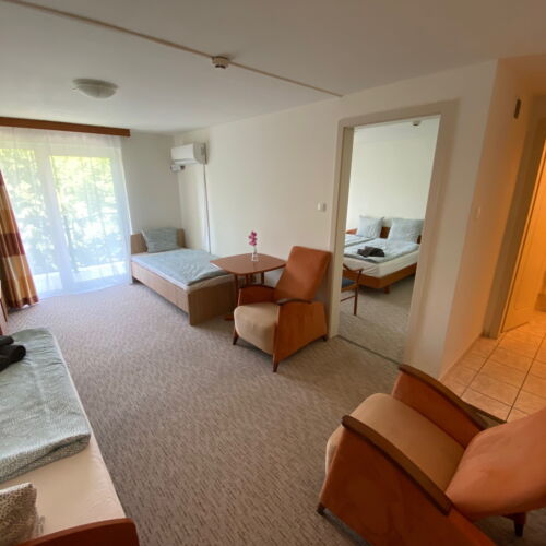 Deluxe Garden View 2-Room Suite for 4 Persons