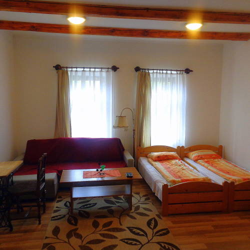 Rolnický dům (jako celek) bezbariérový pro 4 os. s výhledem na hory