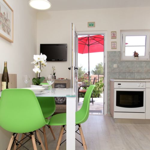 Apartament a cu 1 camera pentru 2 pers. (se poate solicita pat suplimentar)