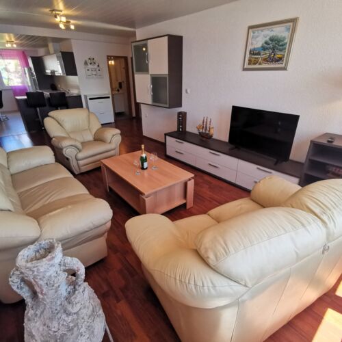 Pogled na more Klimatiziran apartman za 4 osoba(e) sa 2 spavaće(om) sobe(om)