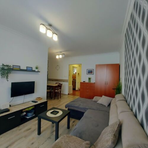 Panoramic View to the Lake 2-Room Apartment for 4 Persons