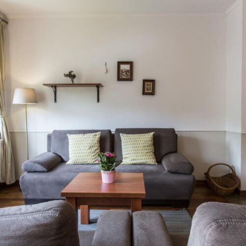 Apartament 4-osobowy na piętrze z balkonem z 2 pomieszczeniami sypialnianymi