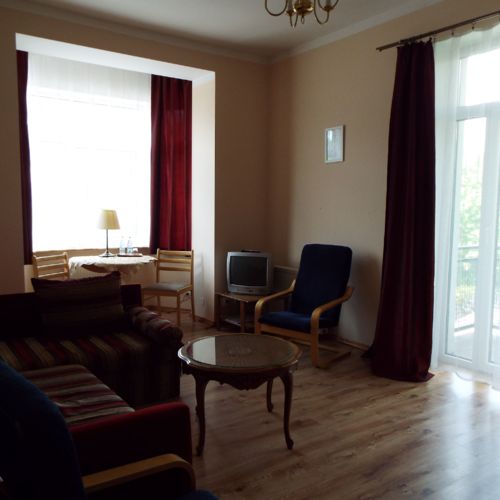 Pokój 3-osobowy z balkonem z łazienką (możliwa dostawka)