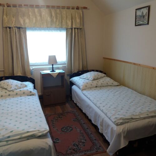 Apartament la mansardă cu aer condiționat pentru 6 pers. (se inchirieaza doar integral)