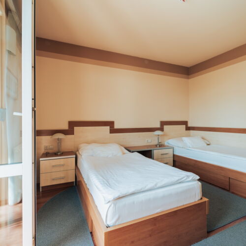 Upstairs Double Room ensuite