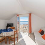 2-Zimmer-Apartment für 5 Personen mit Klimaanlage und Aussicht auf das Meer