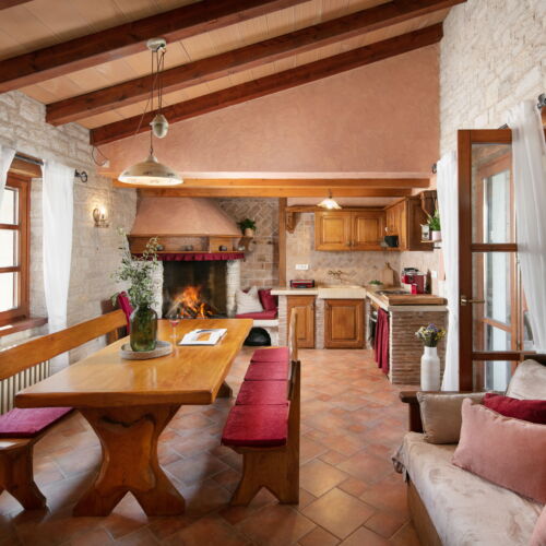 Garden View 2-Room Air Conditioned Apartment for 4 Persons