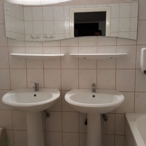 Apartament standard la parter pentru 6 pers. (se inchirieaza doar integral)