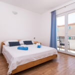2-Zimmer-Apartment für 4 Personen mit Klimaanlage und Aussicht auf das Meer