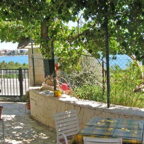 Sea View 1-Room Air Conditioned Apartment for 3 Persons