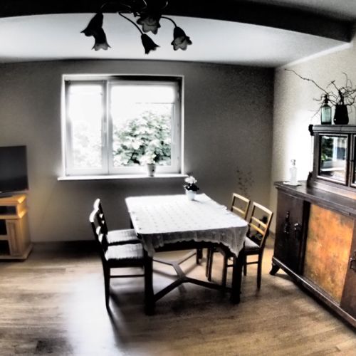 Rekreační dům (jako celek) se zahradou pro 6 os. na poschodí