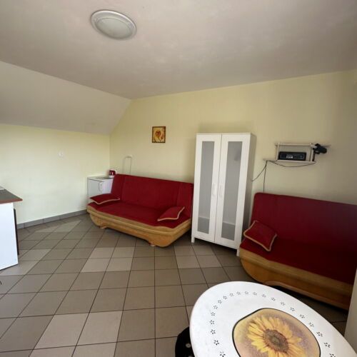 Pokój 5-osobowy z łazienką z aneksem kuchennym