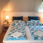 Apartament 8-osobowy z klimatyzacją z tarasem z 2 pomieszczeniami sypialnianymi