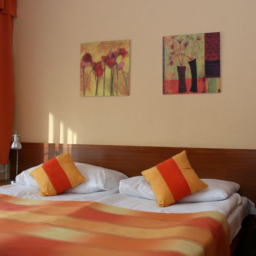 Ganzes Haus 1-Zimmer-Apartment für 2 Personen mit Balkon