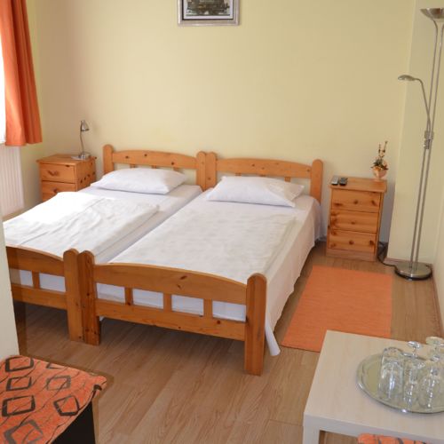 Pokoj pro 2 os. s panoramou na poschodí