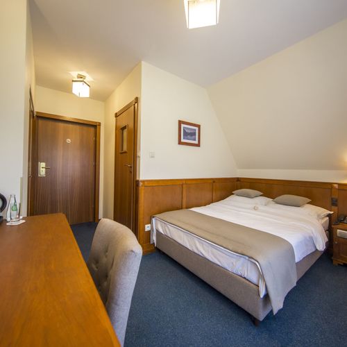 Pokoj s klimatizací  s manželskou postelí