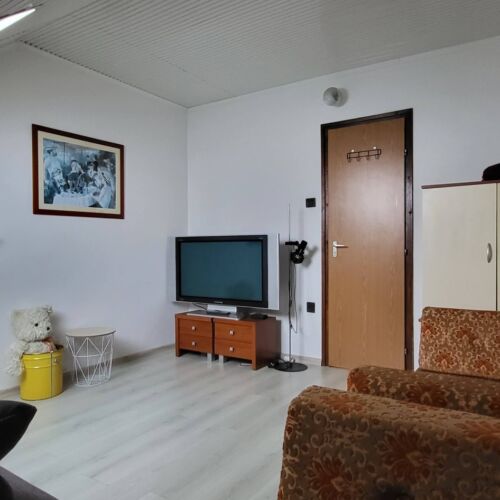 Apartament 8-osobowy na poddaszu z balkonem z 4 pomieszczeniami sypialnianymi