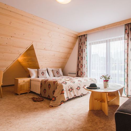 Apartament 4-osobowy z aneksem kuchennym z widokiem na góry z 1 pomieszczeniem sypialnianym