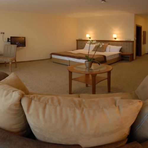Quadruple Room (extra beds available)
