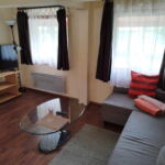 Garden View Ground Floor Apartment for 4 Persons (extra bed available)