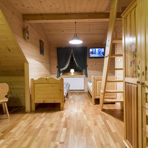 Apartament 4-osobowy na piętrze Standard z 1 pomieszczeniem sypialnianym