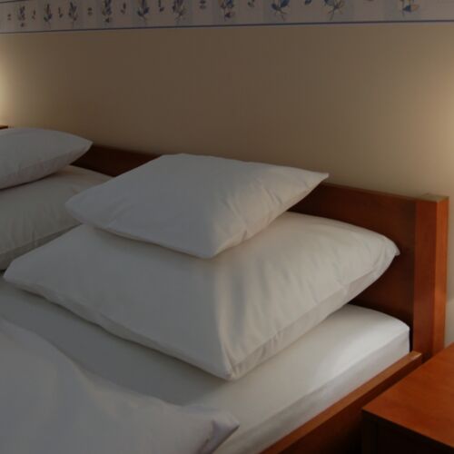 Pokój 2-osobowy na parterze (możliwa dostawka)