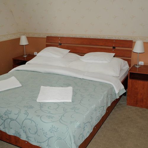 Soba sa francuskim krevetom (za 2 osoba(e))