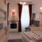 Apartament 3-osobowy z balkonem z klimatyzacją z 1 pomieszczeniem sypialnianym