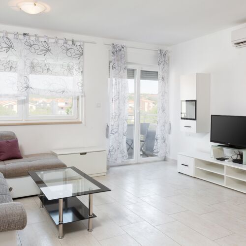 Apartament 2-osobowy z balkonem z 1 pomieszczeniem sypialnianym (możliwa dostawka)