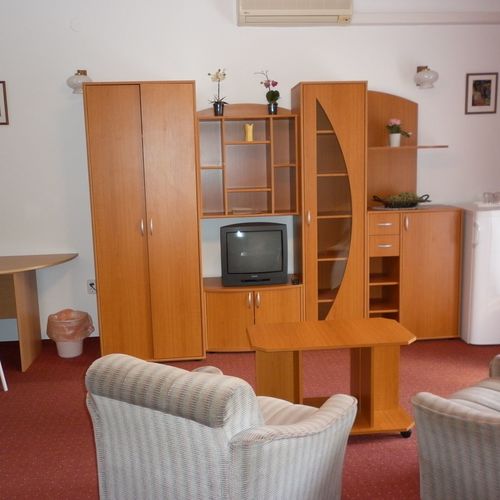 Apartament cu terasă c cu 2 camere pentru 6 pers.