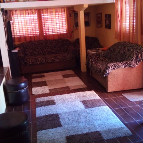 Casă de vară familial(ă) întreaga unitate pentru 4 pers. (se inchirieaza doar integral) (se poate solicita pat suplimentar)